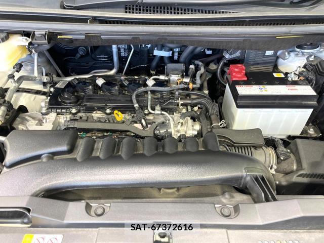 Toyota VOXY 2023-09 8691038-17