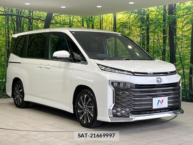Toyota VOXY 2023-11 8691069-17