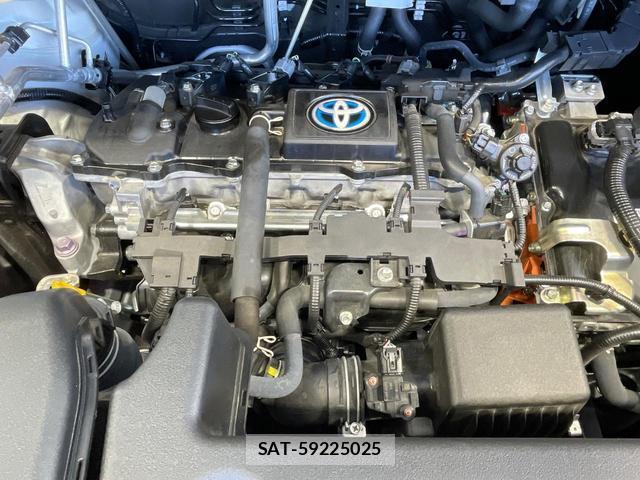 Toyota VOXY 2025-04 8691138-17