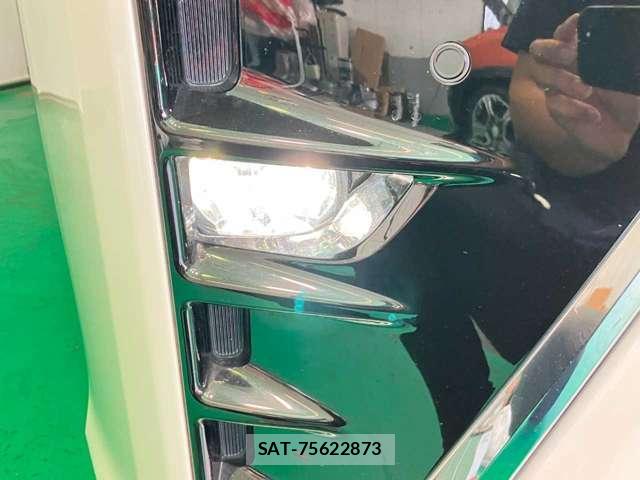 Toyota VOXY 2020-12 8691240-9