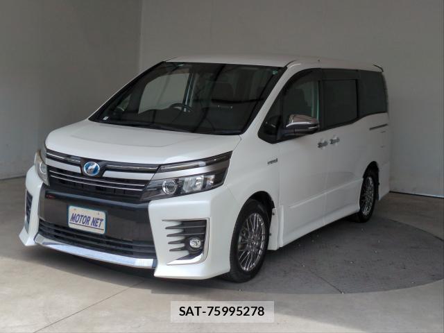 Toyota VOXY 2017-06 8691569-0