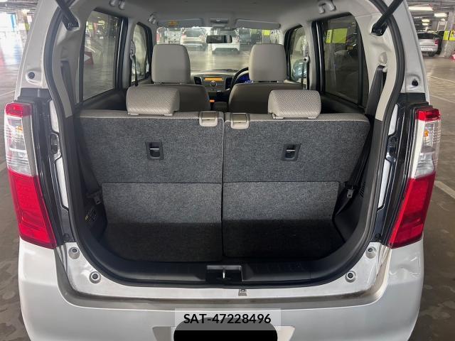 Suzuki WAGON R 2014-07 8691895-16