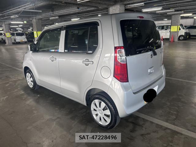 Suzuki WAGON R 2014-07 8691895-9