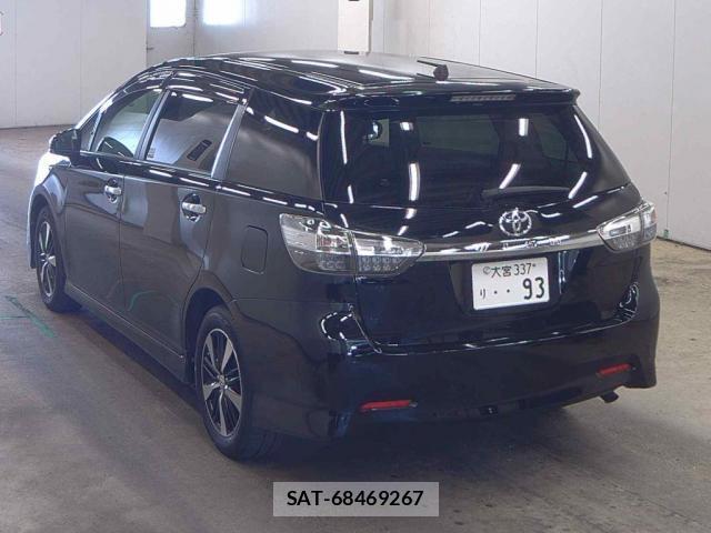 Toyota WISH 2013-11 8691361-1