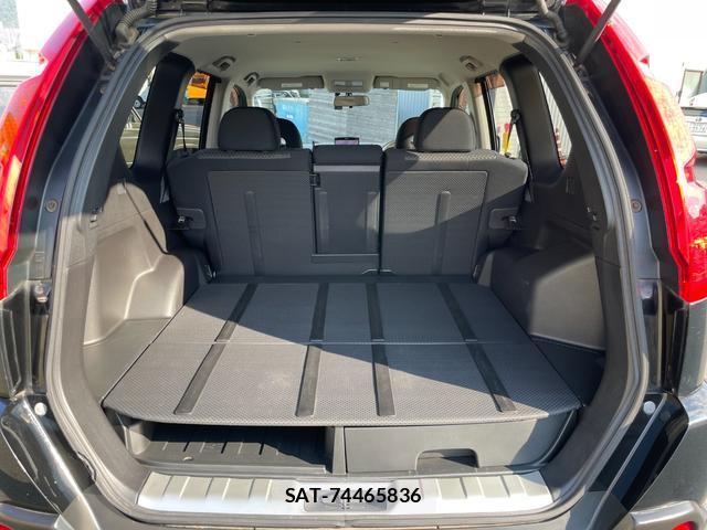 Nissan X-TRAIL 2009-11 8690668-17