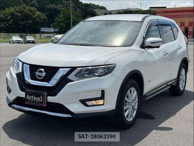 Nissan X-TRAIL 2018-08 8690983-0