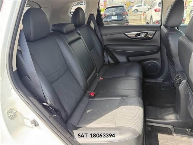 Nissan X-TRAIL 2018-08 8690983-8