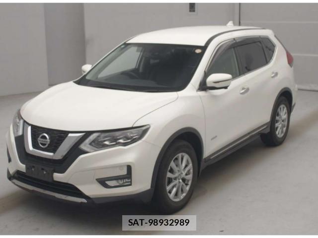 Nissan X-TRAIL 2018-06 8691401-0