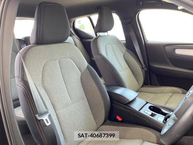 Volvo XC40 2021-12 8690340-11