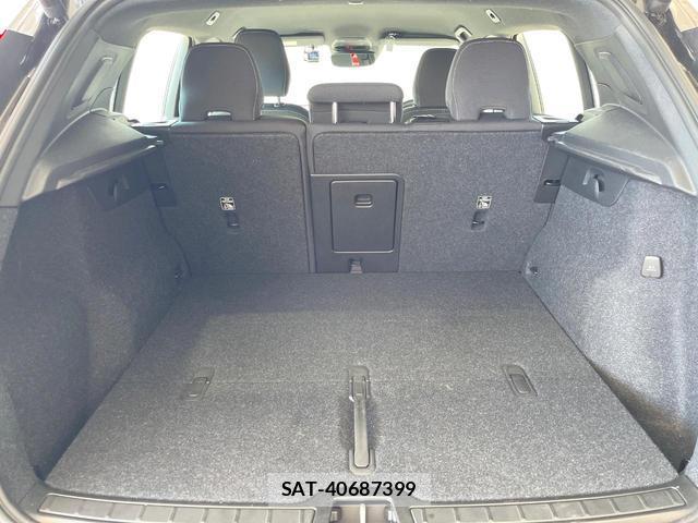 Volvo XC40 2021-12 8690340-13