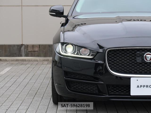 Jaguar XE 2018-03 8690770-16