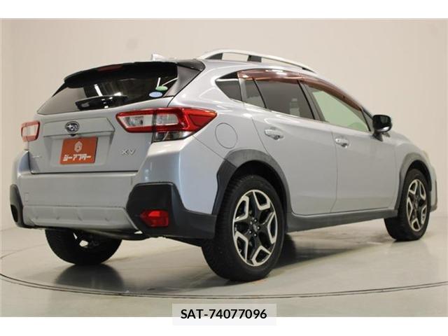 Subaru XV 2017-07 8690376-12