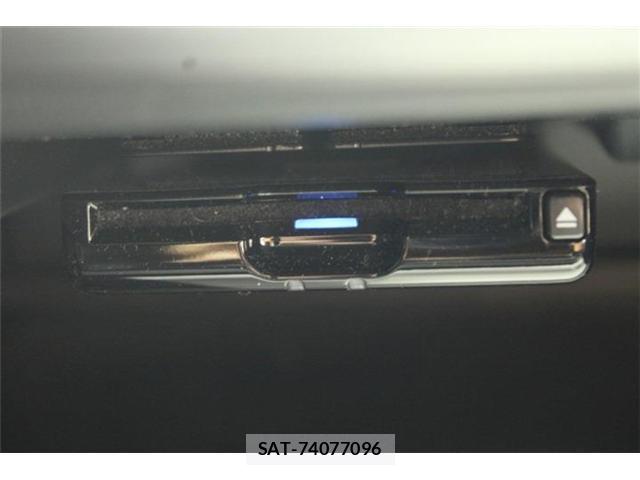 Subaru XV 2017-07 8690376-5