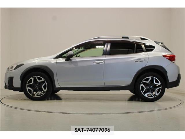 Subaru XV 2017-07 8690376-9