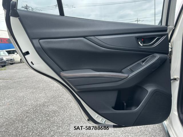 Subaru XV 2018-02 8691045-13