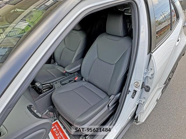 Toyota YARIS CROSS 2024-11 8690537-14