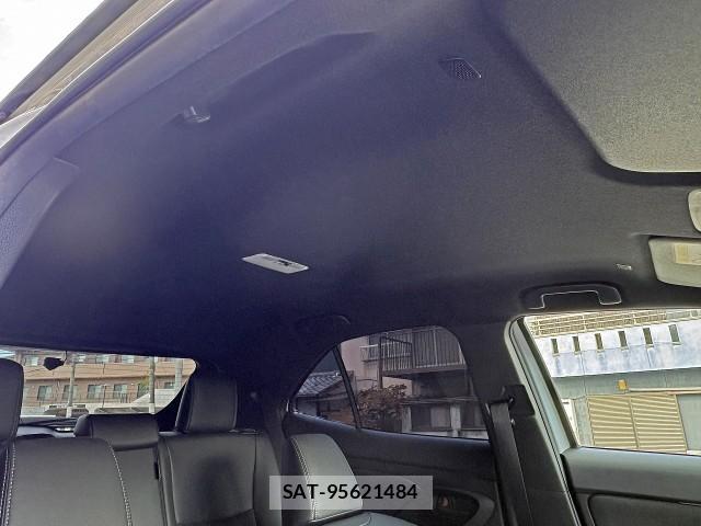 Toyota YARIS CROSS 2024-11 8690537-16
