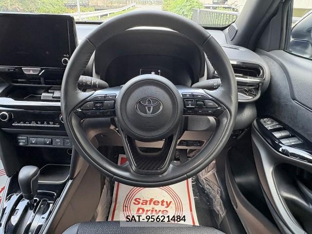 Toyota YARIS CROSS 2024-11 8690537-17