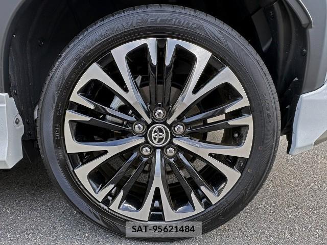 Toyota YARIS CROSS 2024-11 8690537-8