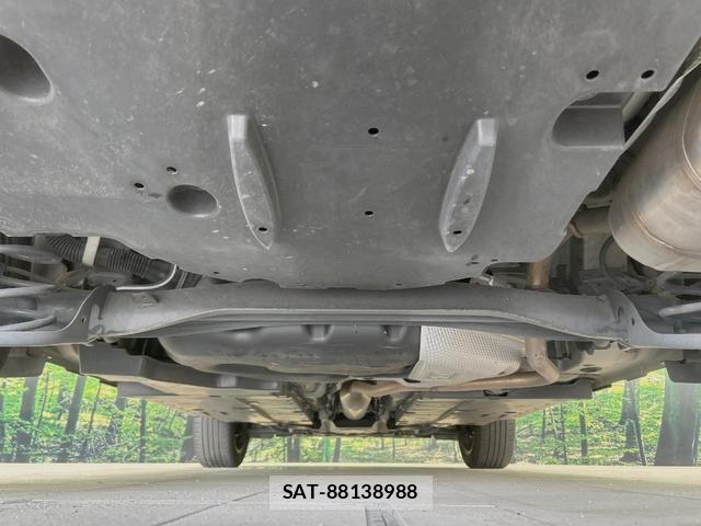 Toyota YARIS CROSS 2021-12 8690704-18