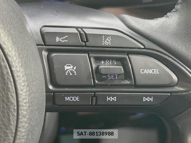Toyota YARIS CROSS 2021-12 8690704-6