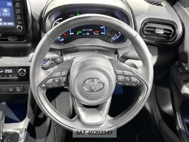 Toyota YARIS CROSS 2023-12 8690746-10
