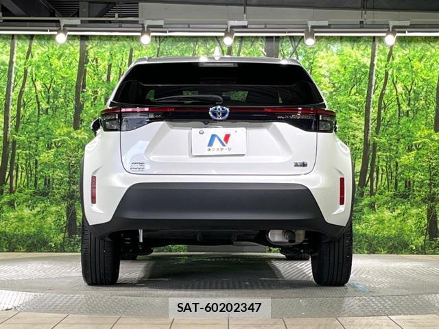 Toyota YARIS CROSS 2023-12 8690746-14