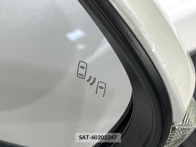 Toyota YARIS CROSS 2023-12 8690746-4