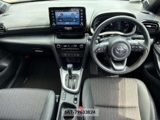 Toyota YARIS CROSS 2022-09 8690766-2