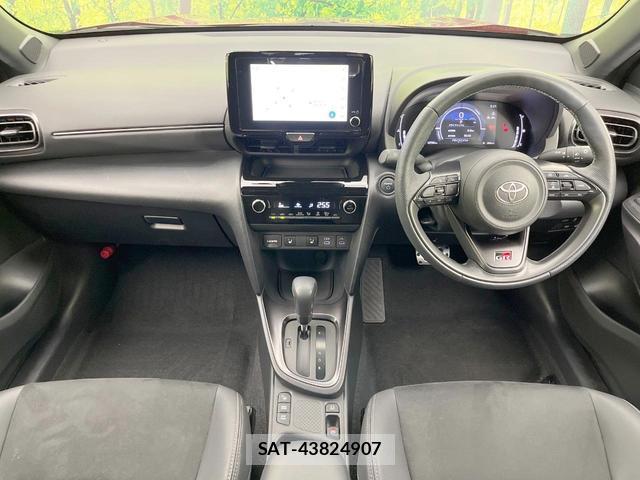 Toyota YARIS CROSS 2024-10 8690842-1