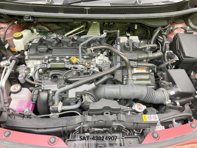 Toyota YARIS CROSS 2024-10 8690842-17