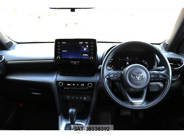 Toyota YARIS CROSS 2023-12 8691130-2