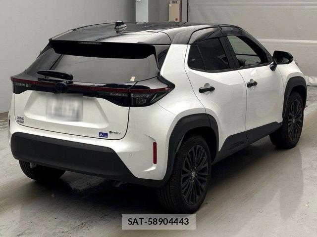 Toyota YARIS CROSS 2025-07 8691524-1
