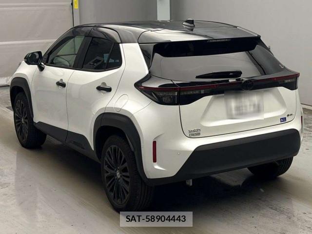 Toyota YARIS CROSS 2025-07 8691524-10