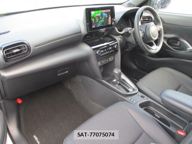 Toyota YARIS CROSS 2024-12 8691605-12