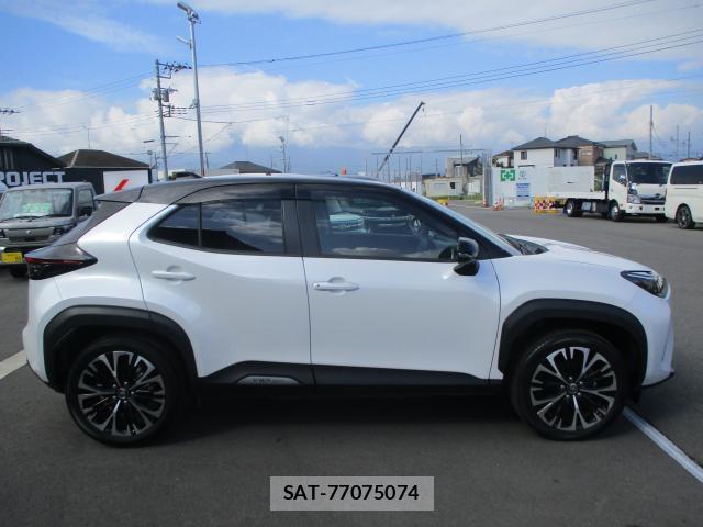 Toyota YARIS CROSS 2024-12 8691605-17