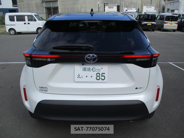 Toyota YARIS CROSS 2024-12 8691605-9
