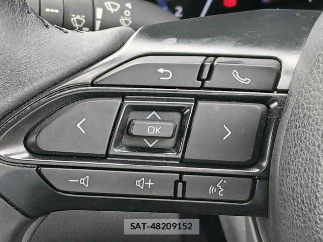 Toyota YARIS CROSS 2023-03 8691700-14