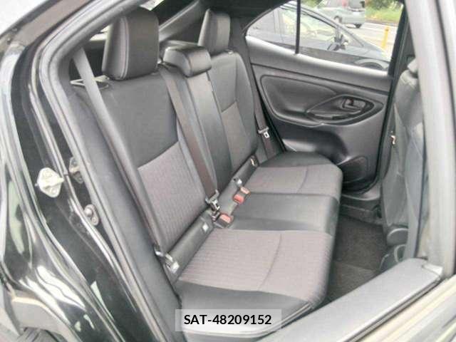 Toyota YARIS CROSS 2023-03 8691700-7