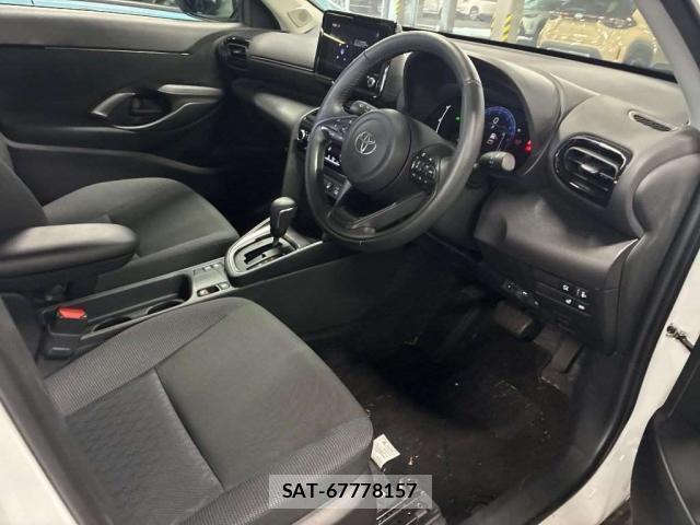Toyota YARIS CROSS 2024-03 8691736-3