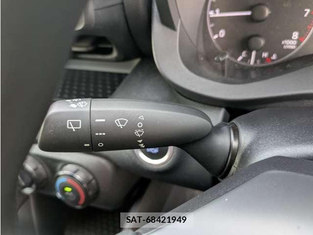 Toyota YARIS 2020-09 8690515-17