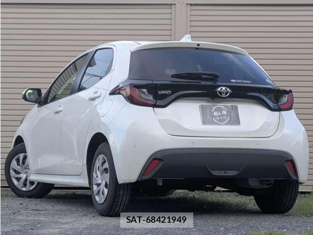 Toyota YARIS 2020-09 8690515-4