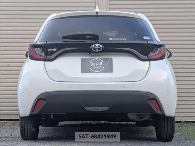 Toyota YARIS 2020-09 8690515-6