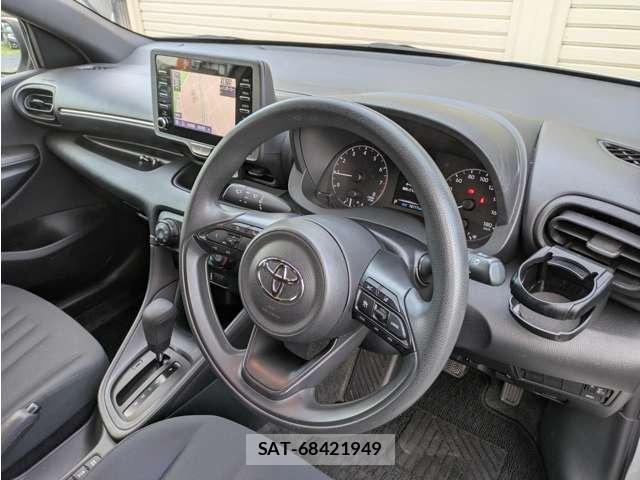 Toyota YARIS 2020-09 8690515-7