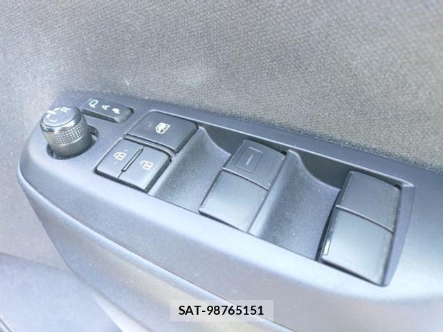 Toyota YARIS 2020-08 8690594-13