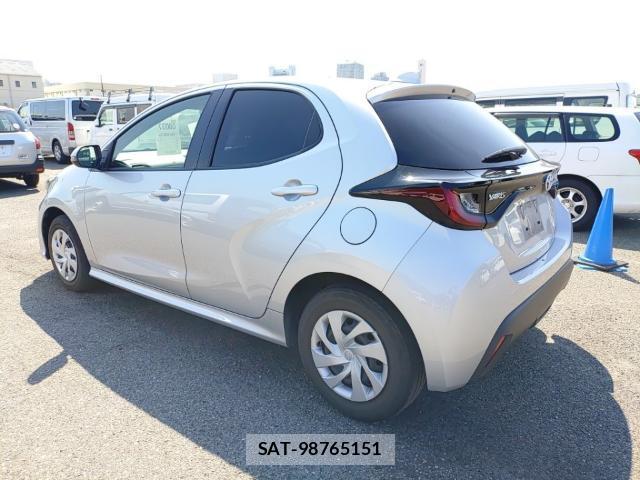 Toyota YARIS 2020-08 8690594-5