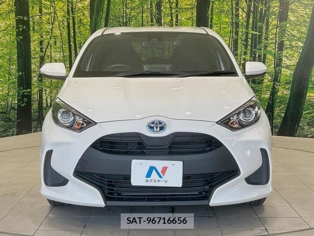Toyota YARIS 2021-07 8690703-13