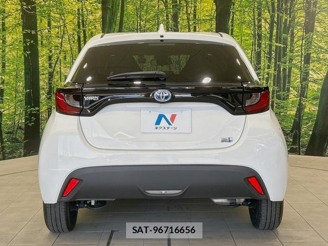 Toyota YARIS 2021-07 8690703-14