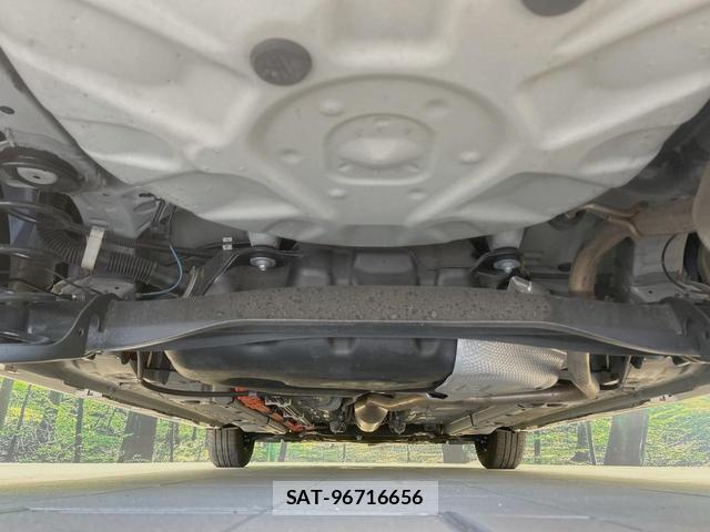 Toyota YARIS 2021-07 8690703-18