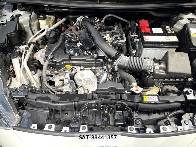 Toyota YARIS 2024-07 8690815-17
